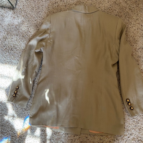 Macy’s Design Studio Vintage Beige Linen Blend Double Breasted Blazer, Pre owned - Picture 5 of 6
